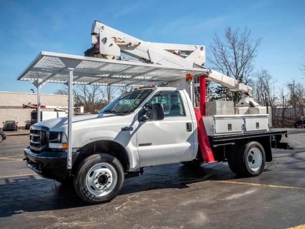Used 2004 Ford Super Duty F-450 DRW Bucket Truck **TEREX TELELECT 38' HYDRAULIC BOOM** for sale Sold at Chicago Motor Cars in West Chicago IL 60185 1