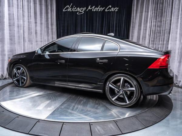 Used 2016 Volvo S60 T6 R-Design for sale Sold at Chicago Motor Cars in West Chicago IL 60185 3