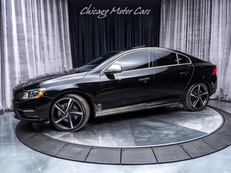 Used 2016 Volvo S60 T6 R-Design for sale Sold at Chicago Motor Cars in West Chicago IL 60185 1