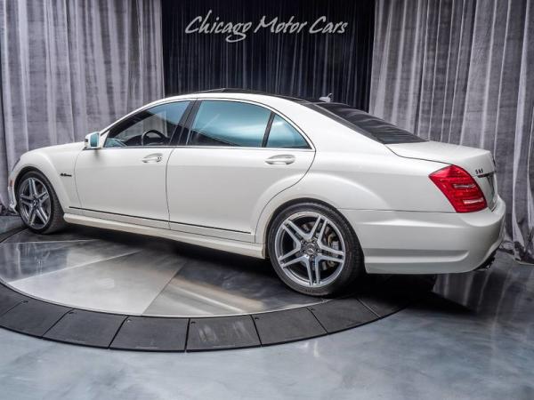 Used 2010 Mercedes-Benz S 63 AMG S 63 AMG for sale Sold at Chicago Motor Cars in West Chicago IL 60185 3