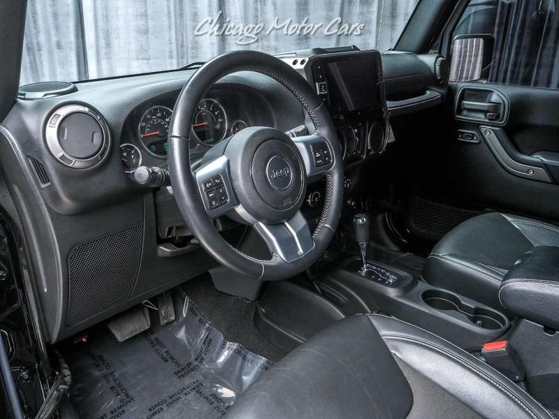 Used-2017-Jeep-Wrangler-Unlimited-Freedom-Edition