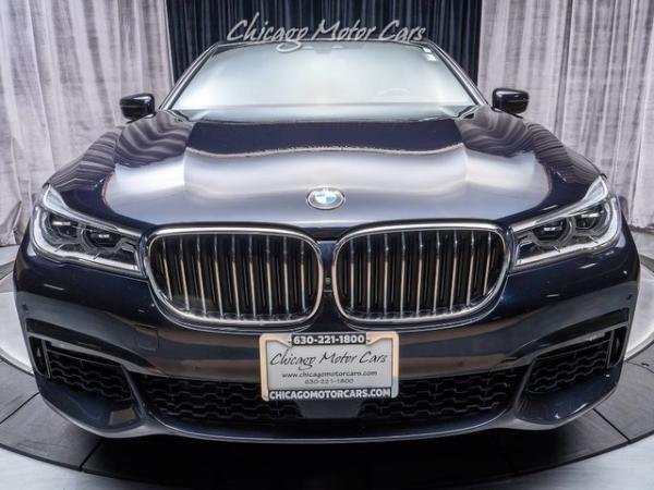 Used-2018-BMW-750i-xDrive-Sedan-MSRP-113695