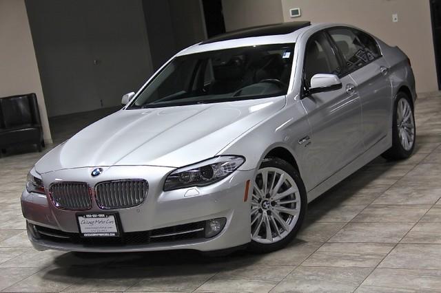 New-2011-BMW-550i-xDrive-AWD