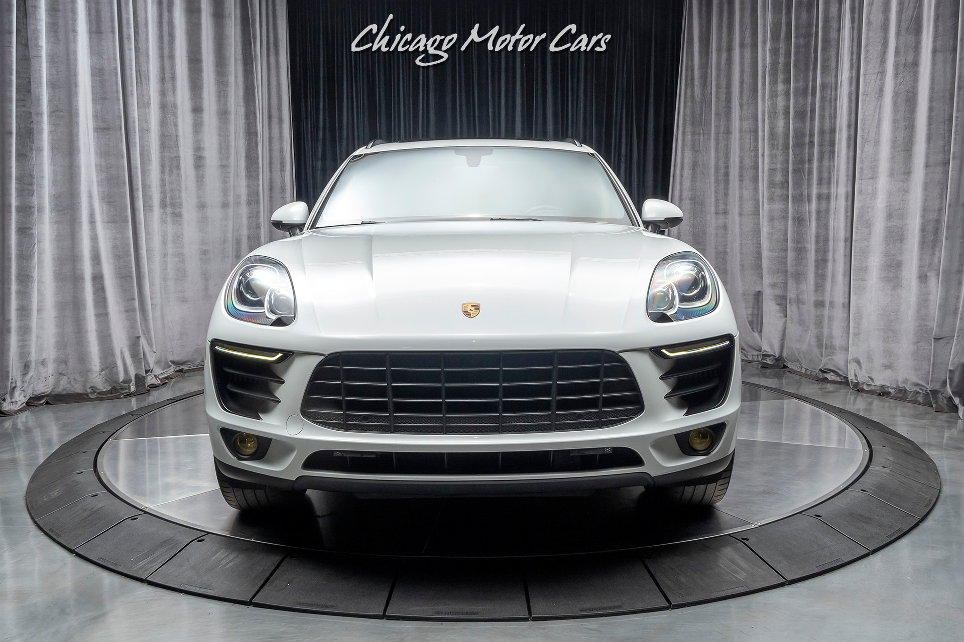 Used-2015-Porsche-Macan-S-PANO-ROOF-BOSE-SOUND-SUPER-CLEAN