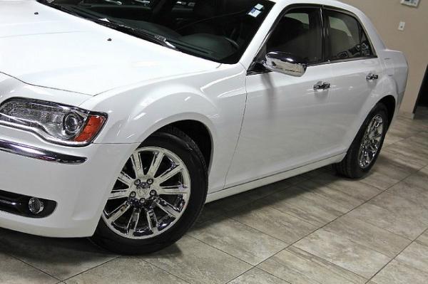 New-2012-Chrysler-300-Limited