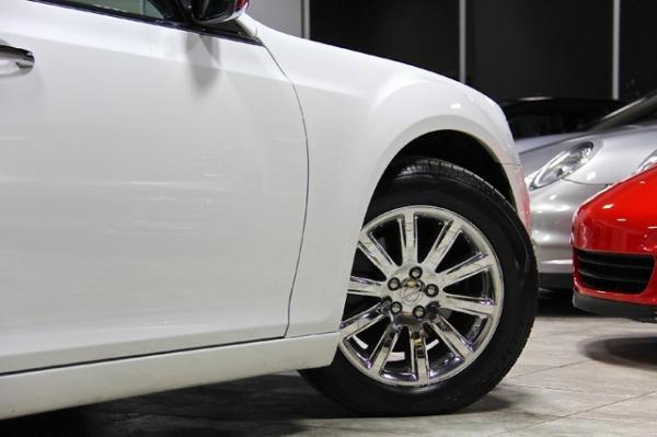 New-2012-Chrysler-300-Limited