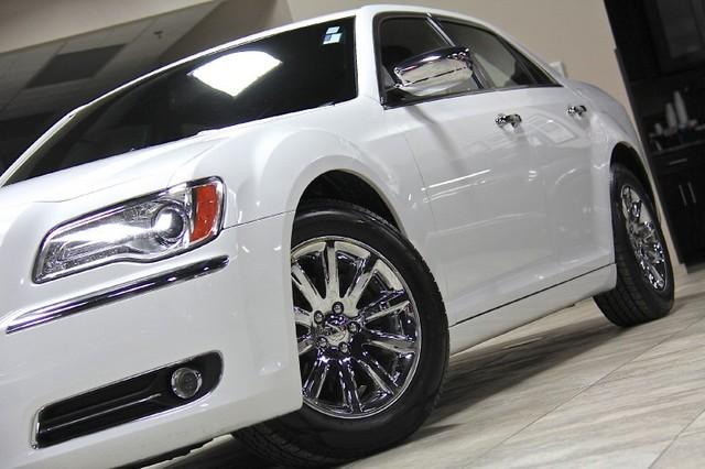 New-2012-Chrysler-300-Limited