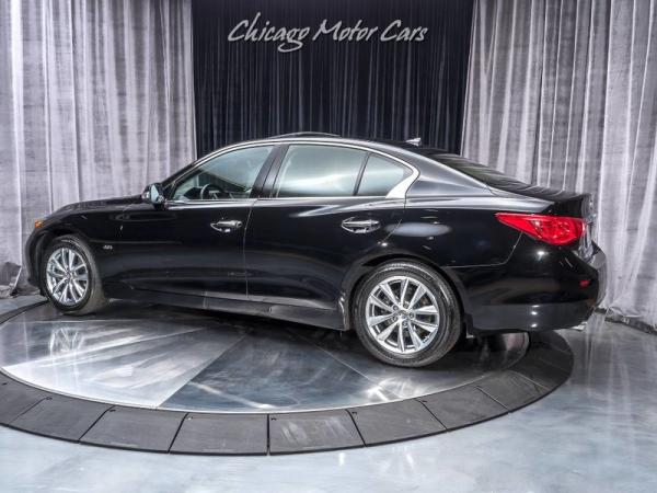 Used 2017 INFINITI Q50 2.0t AWD for sale Sold at Chicago Motor Cars in West Chicago IL 60185 3