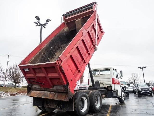 Used-2000-Freightliner-FL80-Dump-Truck