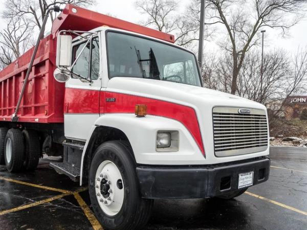 Used-2000-Freightliner-FL80-Dump-Truck