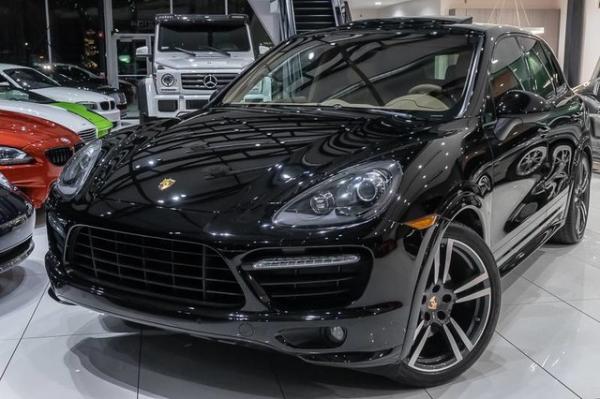 Used 2013 Porsche Cayenne GTS **MSRP $96K+** for sale Sold at Chicago Motor Cars in West Chicago IL 60185 3