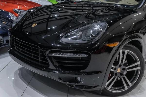 Used 2013 Porsche Cayenne GTS **MSRP $96K+** for sale Sold at Chicago Motor Cars in West Chicago IL 60185 4