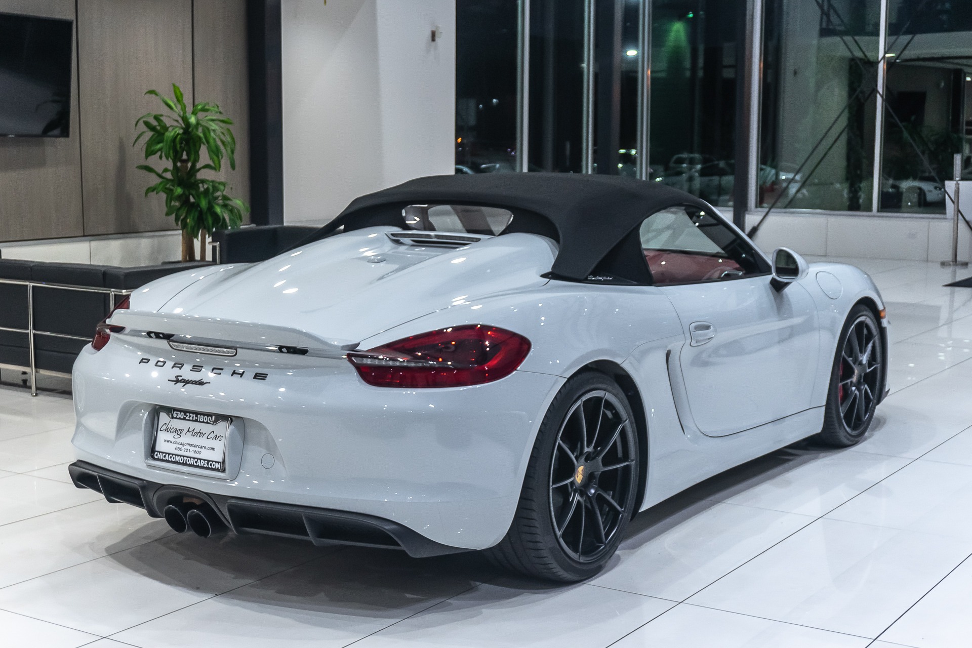 Used-2016-Porsche-Boxster-Spyder-RARE-Only-4900-Miles-Manual-Transmission-375HP