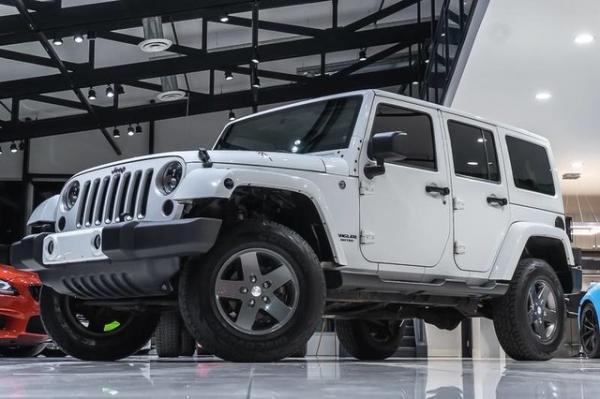 Used 2011 Jeep Wrangler Unlimited Sport Mojave 6-Speed for sale Sold at Chicago Motor Cars in West Chicago IL 60185 2