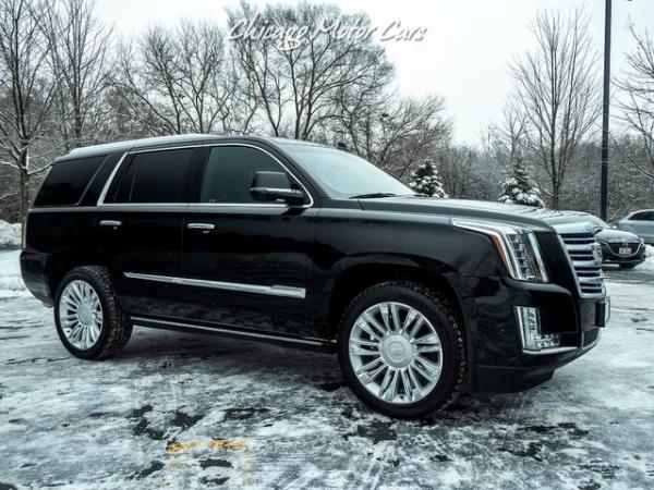 Used 2018 Cadillac Escalade Platinum AWD SUV for sale Sold at Chicago Motor Cars in West Chicago IL 60185 4