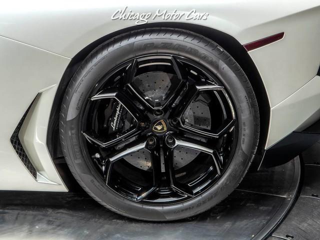 Used-2013-Lamborghini-Aventador-LP700-4-Coupe-MSRP-424215