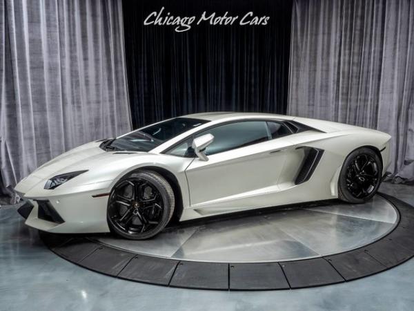 Used 2013 Lamborghini Aventador LP700-4 Coupe **MSRP $424,215** for sale Sold at Chicago Motor Cars in West Chicago IL 60185 2