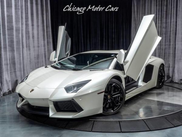 Used 2013 Lamborghini Aventador LP700-4 Coupe **MSRP $424,215** for sale Sold at Chicago Motor Cars in West Chicago IL 60185 3
