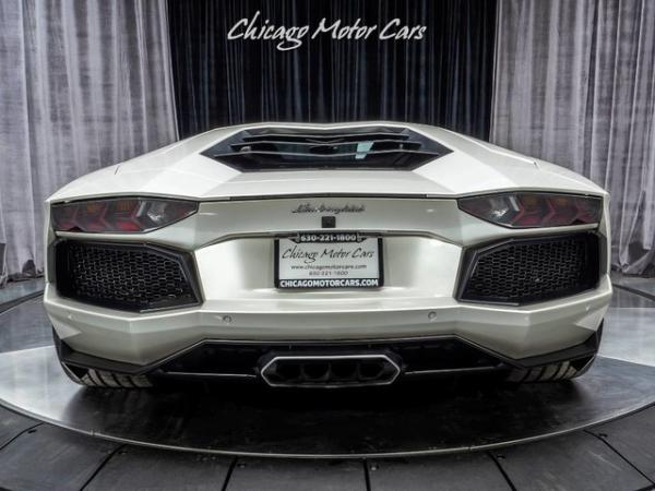 Used-2013-Lamborghini-Aventador-LP700-4-Coupe-MSRP-424215