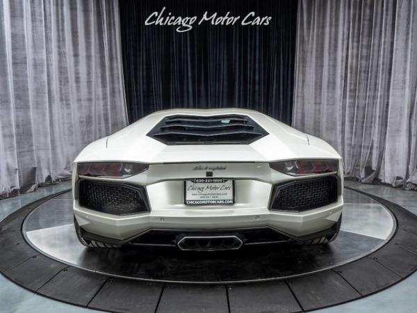 Used 2013 Lamborghini Aventador LP700-4 Coupe **MSRP $424,215** for sale Sold at Chicago Motor Cars in West Chicago IL 60185 6