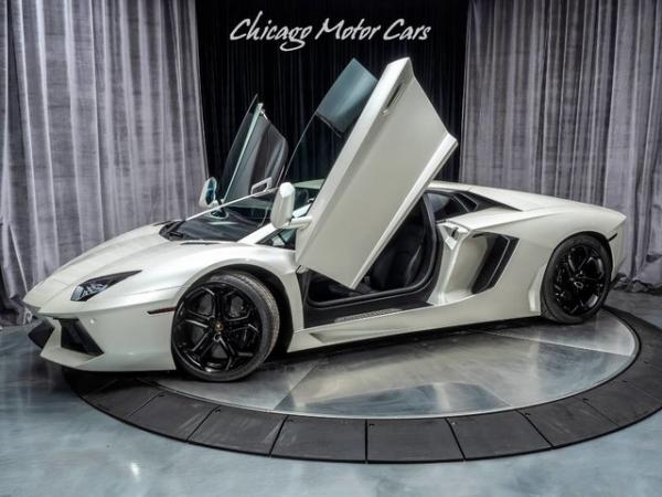 Used 2013 Lamborghini Aventador LP700-4 Coupe **MSRP $424,215** for sale Sold at Chicago Motor Cars in West Chicago IL 60185 1