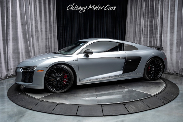 Used 2017 Audi R8 Coupe V10 plus Carbon Fiber! Audi Care! Black Factory Wheels! for sale Sold at Chicago Motor Cars in West Chicago IL 60185 1