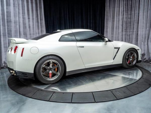 Used 2013 Nissan GT-R Premium 1350 hp at the wheels for sale Sold at Chicago Motor Cars in West Chicago IL 60185 5
