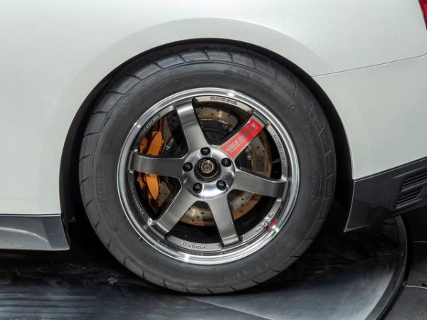Used-2013-Nissan-GT-R-Premium-1350-hp-at-the-wheels