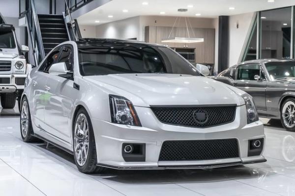 Used 2012 Cadillac CTS-V Sedan **UPGRADES** for sale Sold at Chicago Motor Cars in West Chicago IL 60185 6