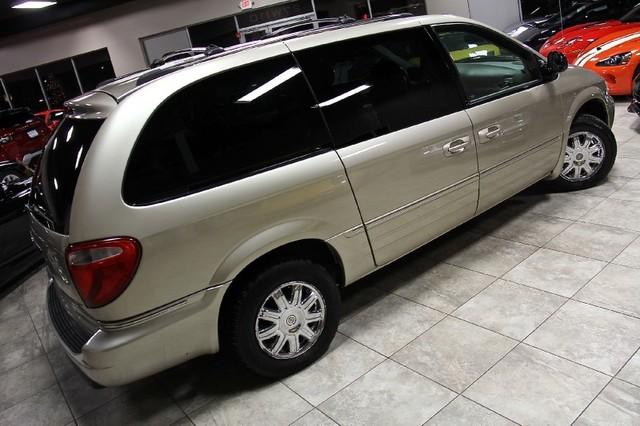 New-2006-Chrysler-Town---Country-LWB-Limited