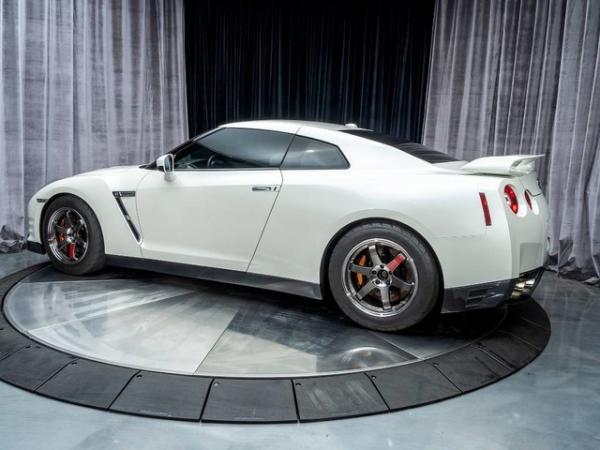 Used 2013 Nissan GT-R Premium 1350 hp at the wheels for sale Sold at Chicago Motor Cars in West Chicago IL 60185 3