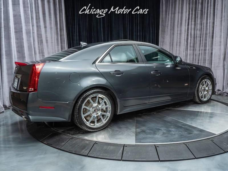 Used-2014-Cadillac-CTS-V-Sedan-ULTRA-VIEW-SUNROOF