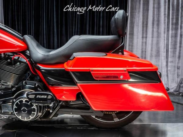 Used-2010-Harley-Davidson-FLHX-Street-Glide-Motorcycle-131