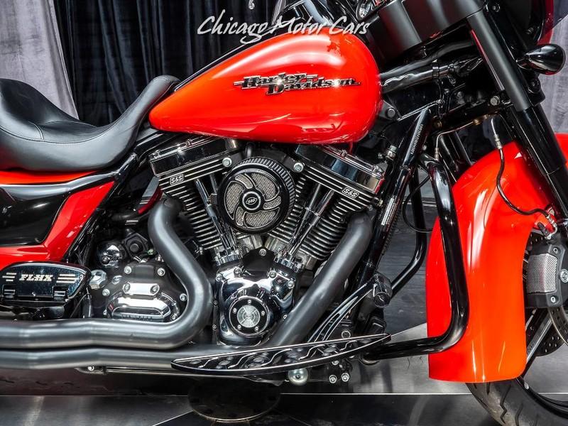 Used-2010-Harley-Davidson-FLHX-Street-Glide-Motorcycle-131