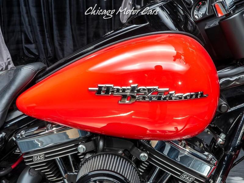 Used-2010-Harley-Davidson-FLHX-Street-Glide-Motorcycle-131