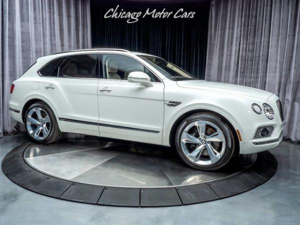 Used 2017 Bentley Bentayga W12 SUV **MSRP $270k+** for sale Sold at Chicago Motor Cars in West Chicago IL 60185 6