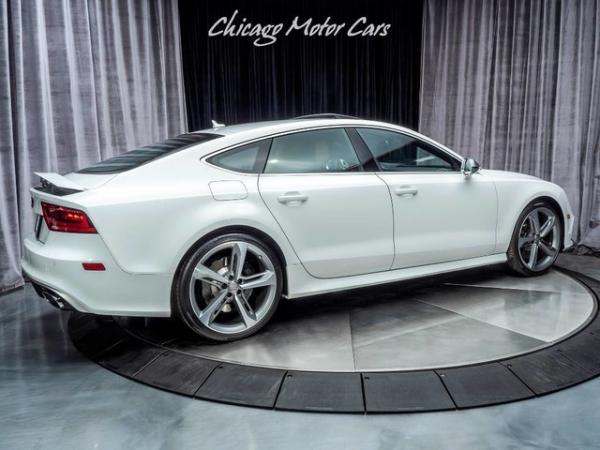 Used 2015 Audi RS 7 Prestige Sedan MSRP $128,840+ for sale Sold at Chicago Motor Cars in West Chicago IL 60185 5