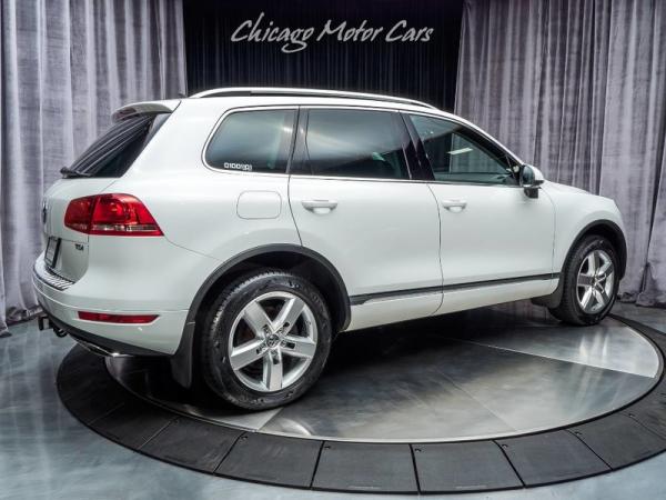 Used 2013 Volkswagen Touareg TDI Lux for sale Sold at Chicago Motor Cars in West Chicago IL 60185 5