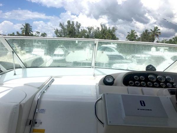 Used-2000-Cruisers-4450-Boat