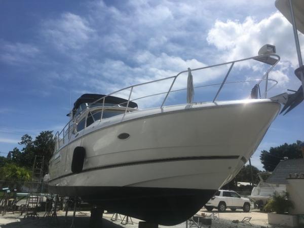 Used 2000 Cruisers 4450 Boat for sale Sold at Chicago Motor Cars in West Chicago IL 60185 2