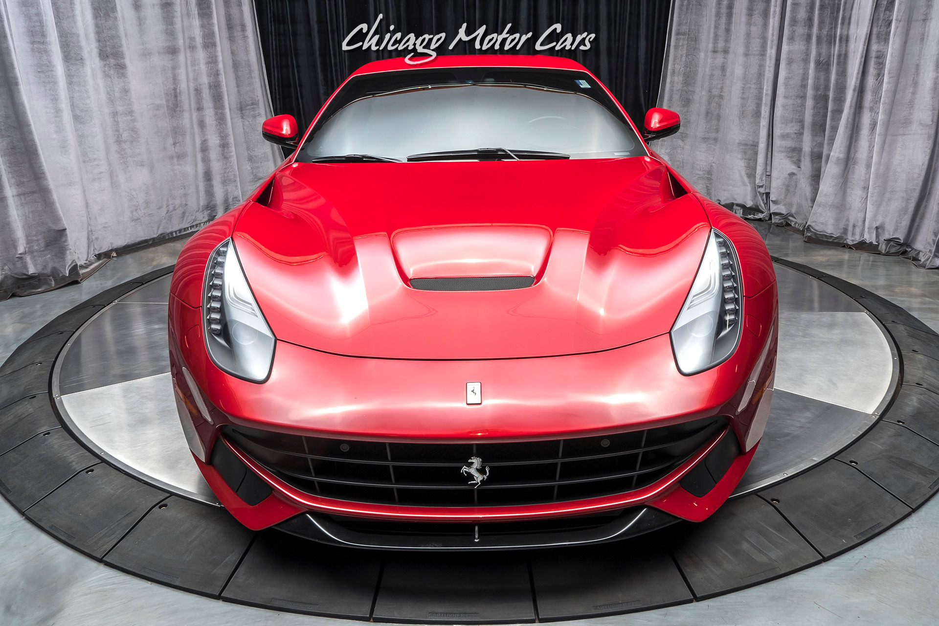 Used-2013-Ferrari-F12-Berlinetta-Coupe-MSRP-387407UPGRADES