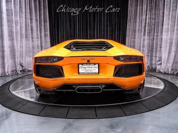 Used 2014 Lamborghini Aventador LP700-4 Coupe for sale Sold at Chicago Motor Cars in West Chicago IL 60185 6