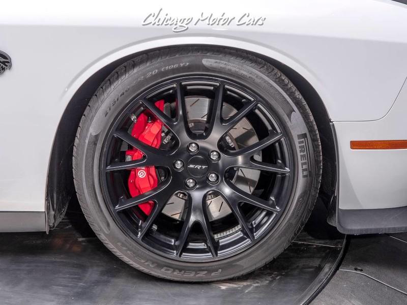 Used-2015-Dodge-Challenger-SRT-HellcatUPGRADES