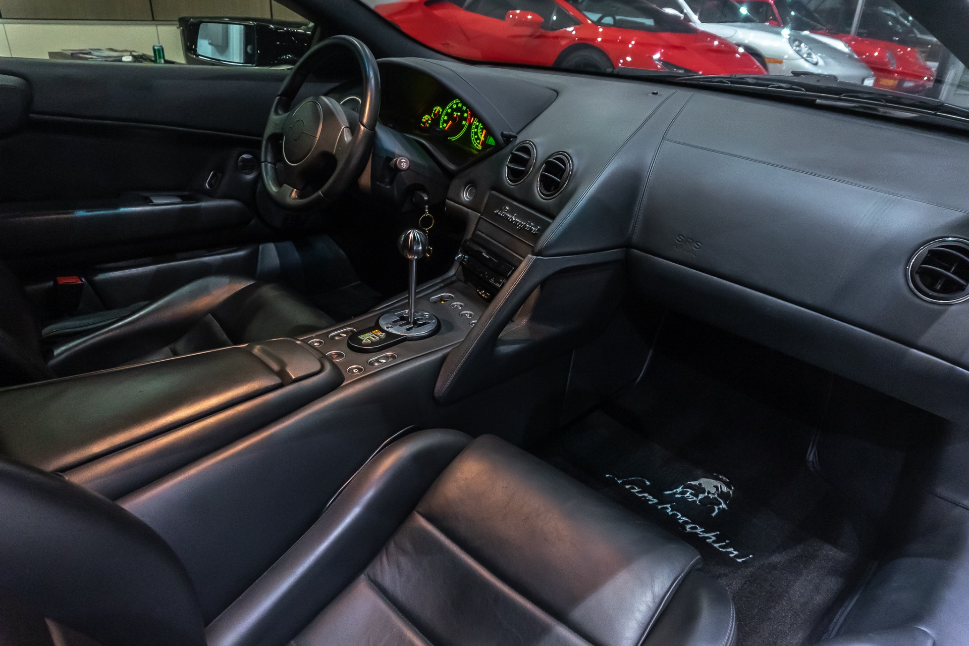 Used-2004-Lamborghini-Murcielago-Coupe-6-Speed-Manual