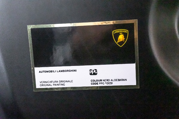 Used-2004-Lamborghini-Murcielago-Coupe-6-Speed-Manual