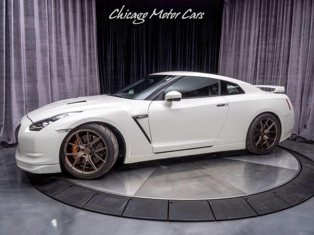 Used 2009 Nissan GT-R Premium *~1,250HP/1000TQ on E70* for sale Sold at Chicago Motor Cars in West Chicago IL 60185 1
