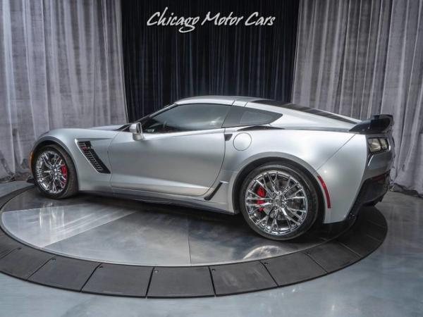 Used 2017 Chevrolet Corvette Z06 2LZ *MyLink Radio w/Navigation/Recorder* for sale Sold at Chicago Motor Cars in West Chicago IL 60185 3
