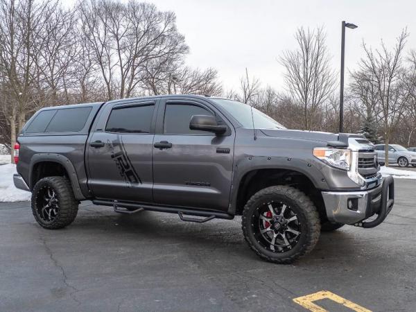 Used 2015 Toyota Tundra 4WD Truck SR5 TRD Off-Road Package for sale Sold at Chicago Motor Cars in West Chicago IL 60185 4