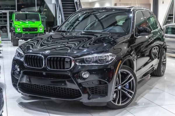 Used 2017 BMW X5 M SUV MSRP $115,895 for sale Sold at Chicago Motor Cars in West Chicago IL 60185 3
