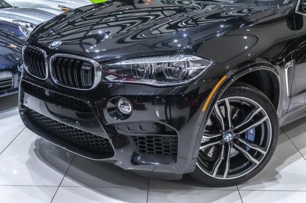 Used 2017 BMW X5 M SUV MSRP $115,895 for sale Sold at Chicago Motor Cars in West Chicago IL 60185 4